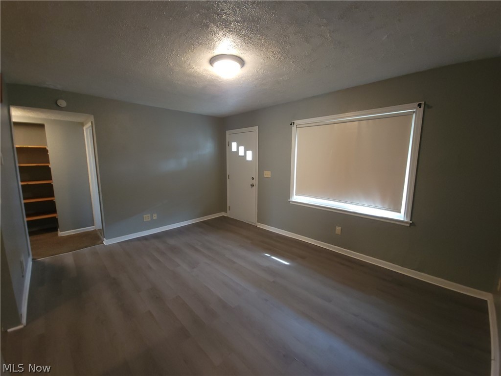 City/Youngstown - Residential Lease