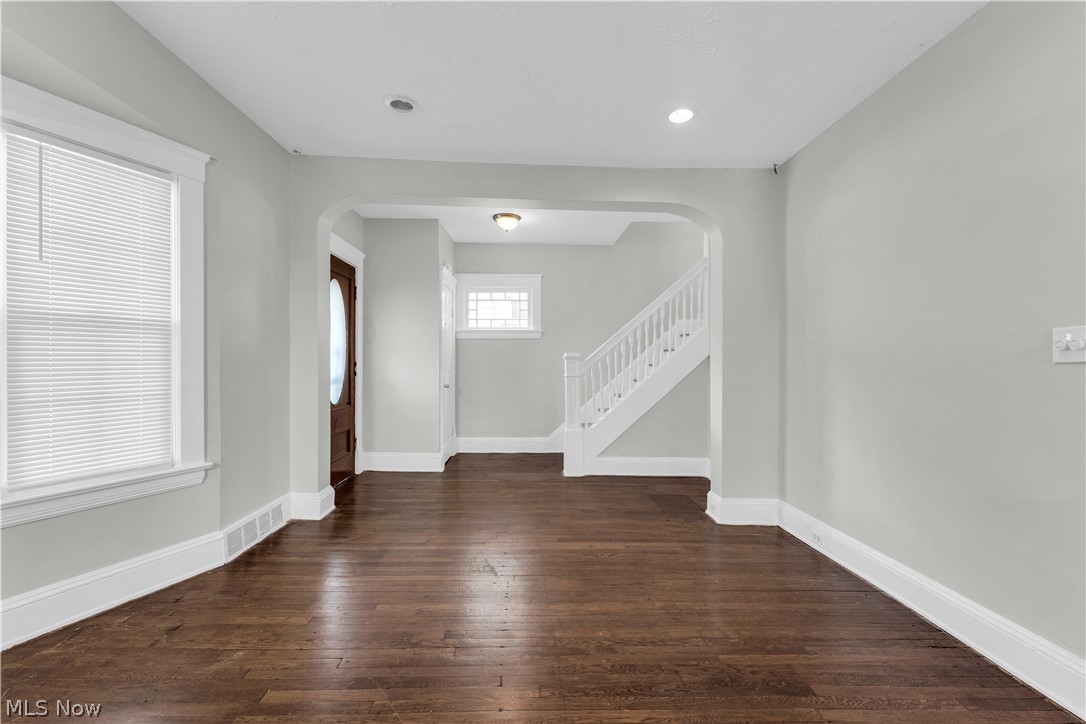 1434 Ridgewood Avenue