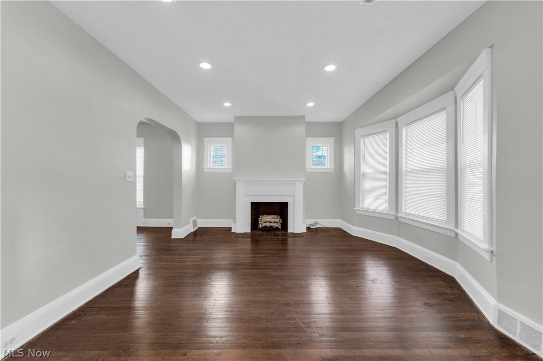 1434 Ridgewood Avenue