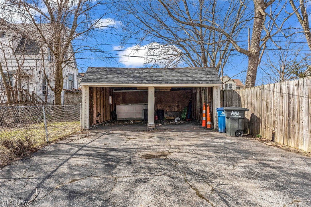 Citizens R/E Co 02 - Residential