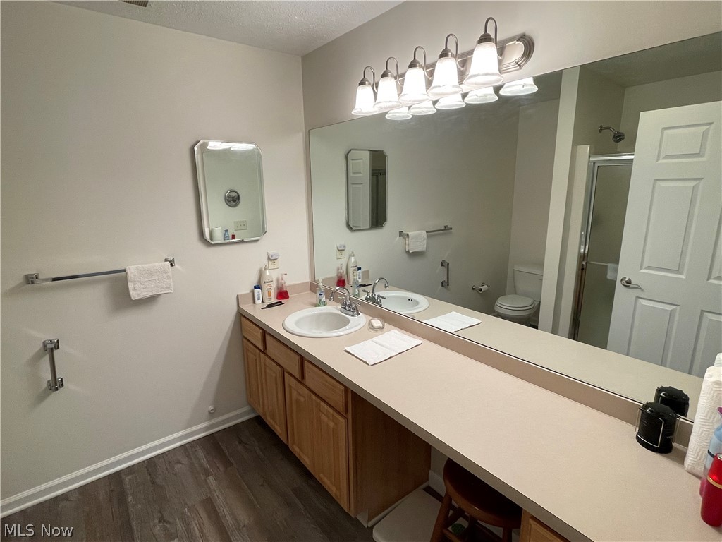 Woodbury Glen Condo - Residential