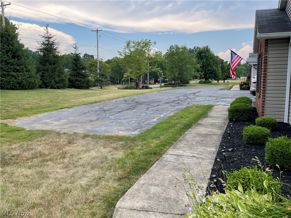 Woodbury Glen Condo - Residential