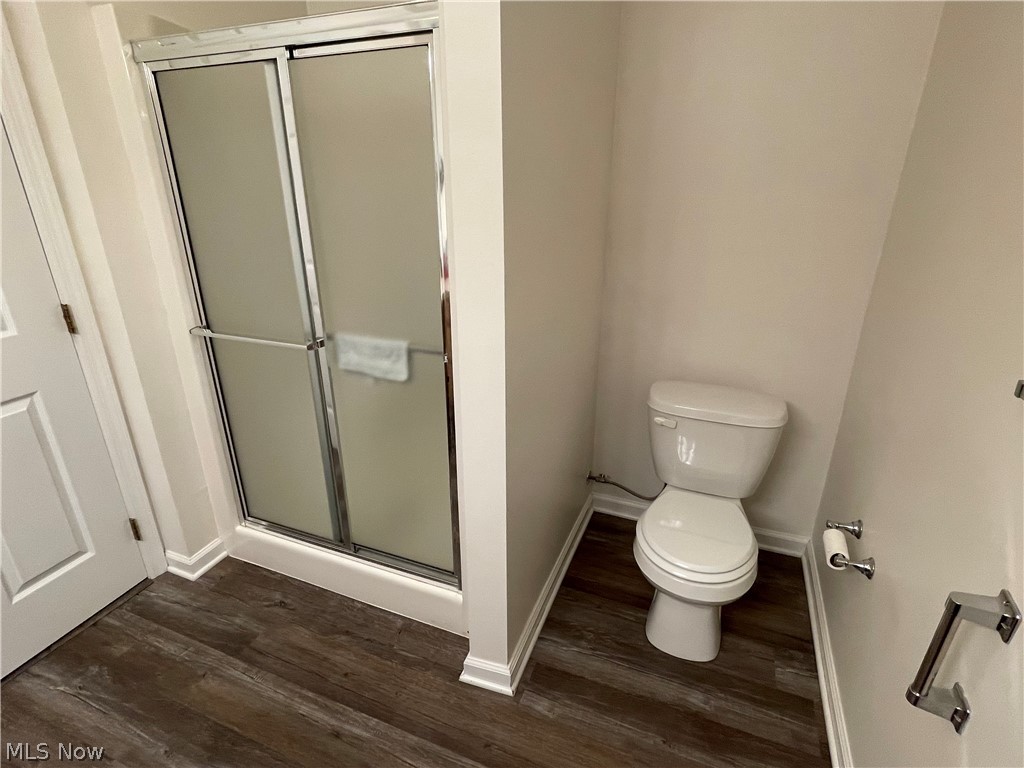 Woodbury Glen Condo - Residential