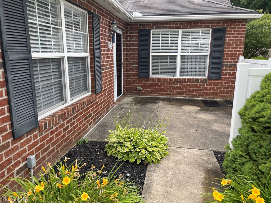 Woodbury Glen Condo - Residential