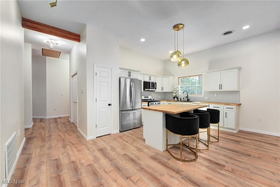 833 Nela View Road, Cleveland Heights, Ohio image 8