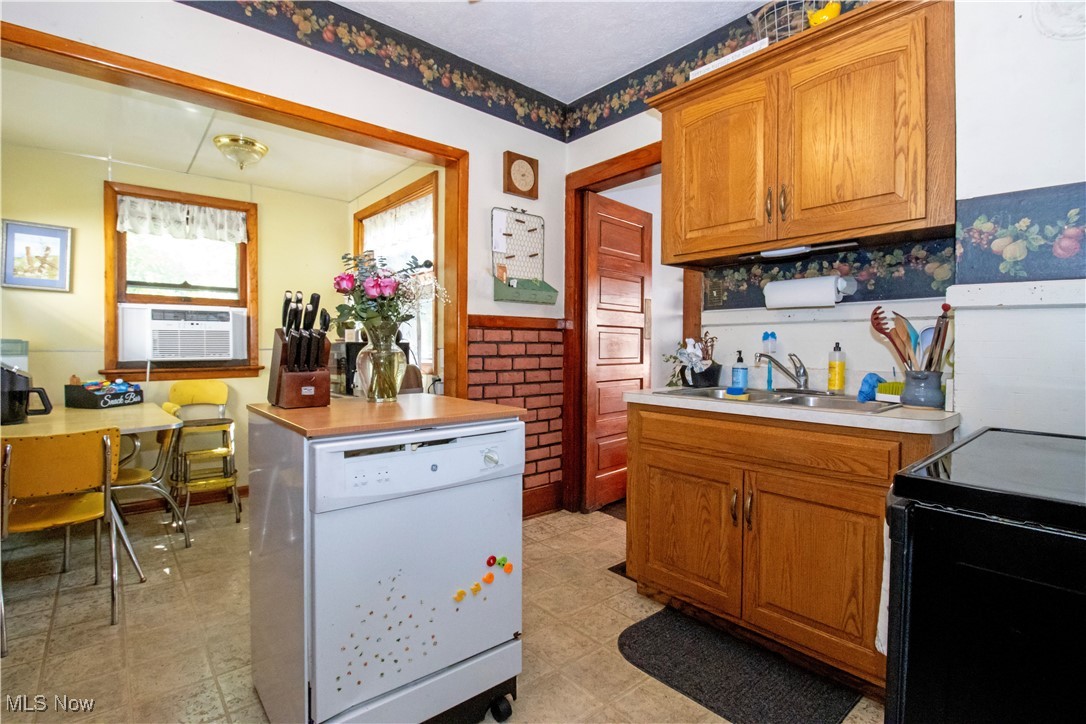 College Ave Sub - Residential