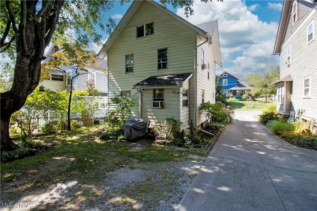 College Ave Sub - Residential