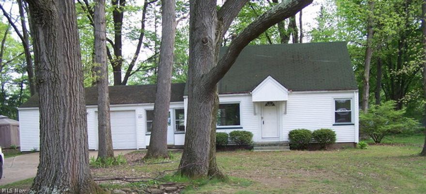 This is a Fannie Mae Home Path Property. This property is approved for Home Path Renovation Mortgage Financing. Vinyl sided cape with enclosed breezeway and 2c attached garage. Traditional cape floor plan with 2 bedrooms down and one bedroom on 2nd floor. Kitchen with dinette area. Wooded lot setting.