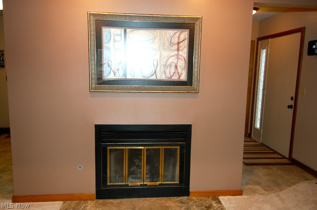 Acorn Crk Condo - Residential