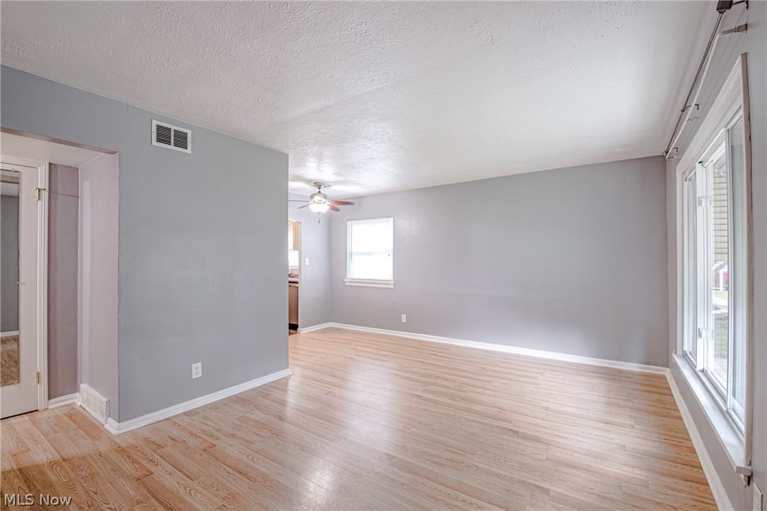 Metro Golf Park - Residential