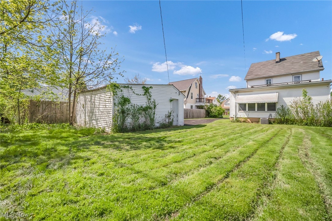 10204 Robinson Avenue, Garfield Heights, Ohio image 37
