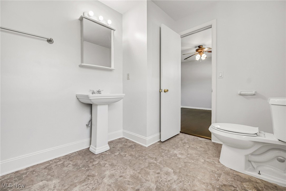 10204 Robinson Avenue, Garfield Heights, Ohio image 16