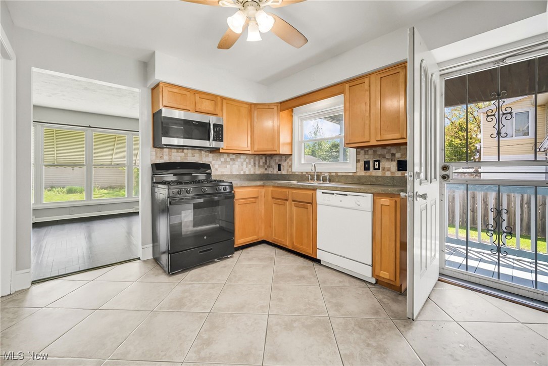 10204 Robinson Avenue, Garfield Heights, Ohio image 7