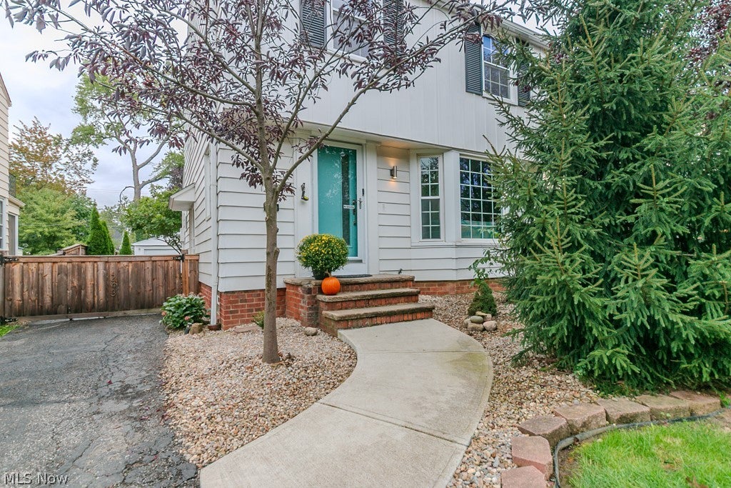 1243 Winston Road