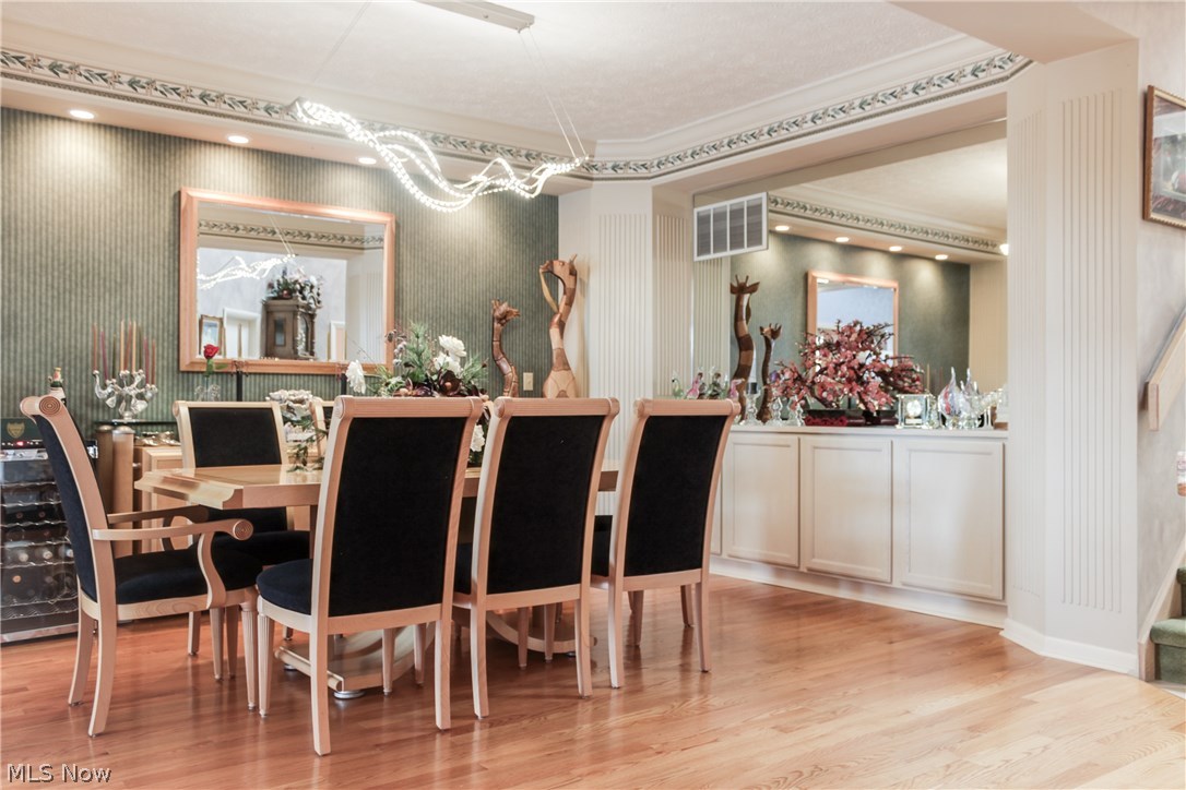 Forest Cove East Condo - Residential