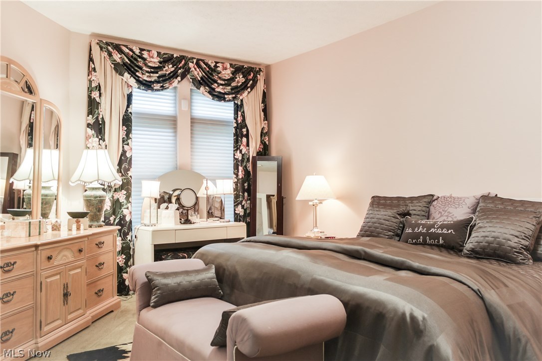 Forest Cove East Condo - Residential