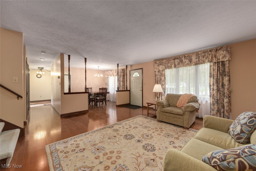 Echo Lake 01 - Residential