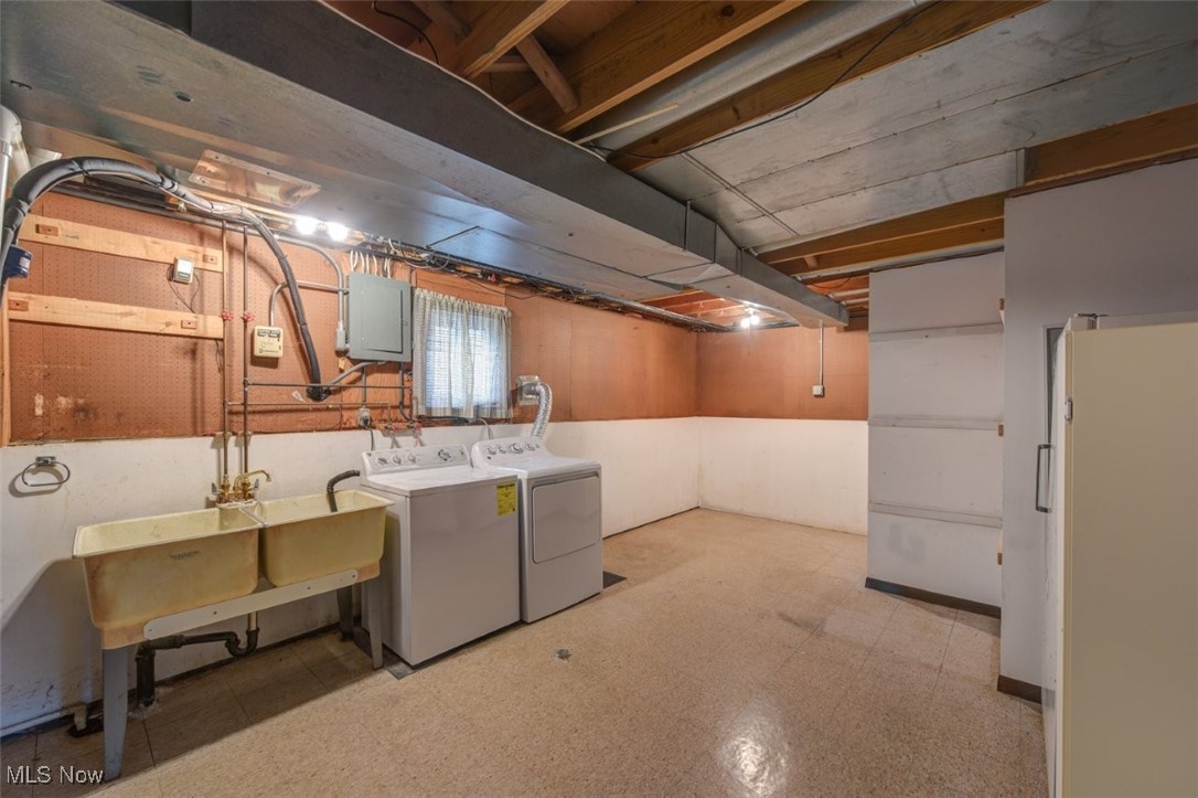 Echo Lake 01 - Residential