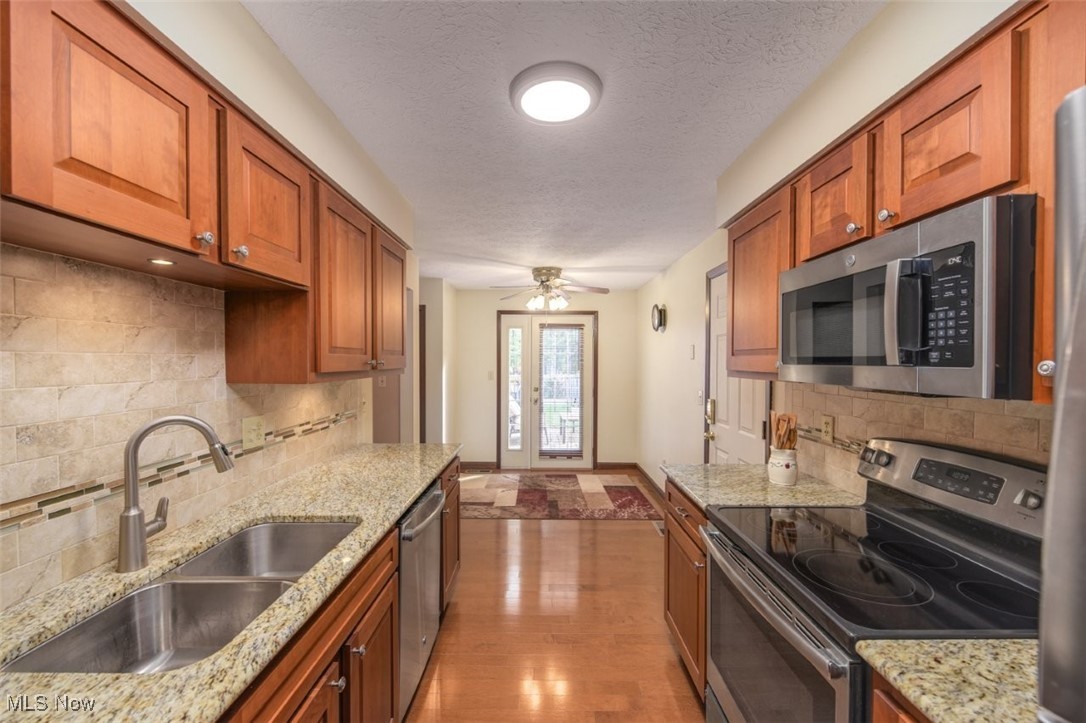 Echo Lake 01 - Residential