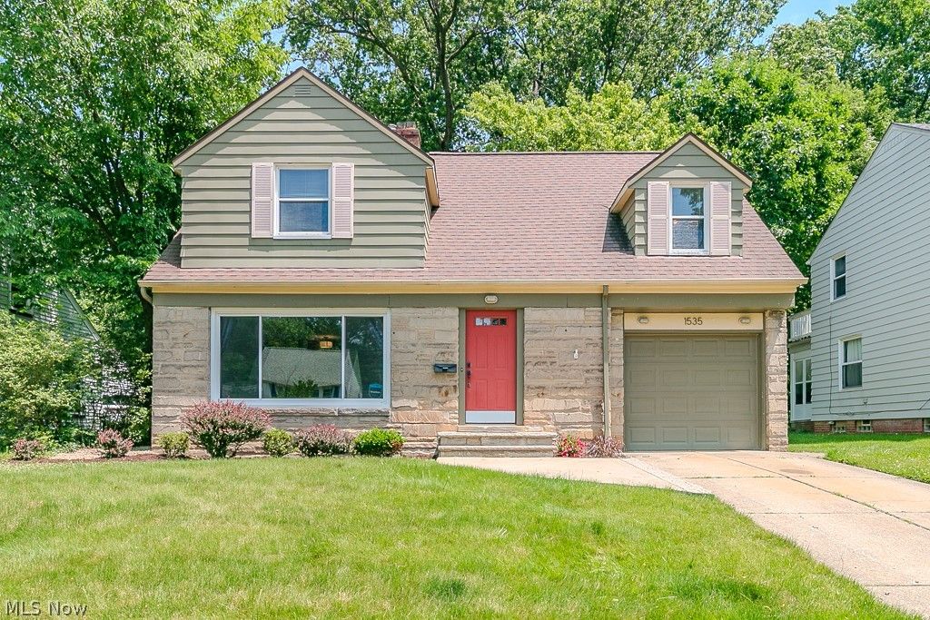 Photo of 1535 Laclede Road, South Euclid, OH 44121 (MLS # 5216860)