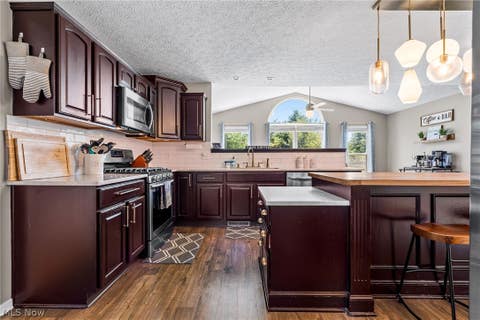 Tiny photo for 9195 Victoria Lane, North Ridgeville, OH 44039 (MLS # 5221339)