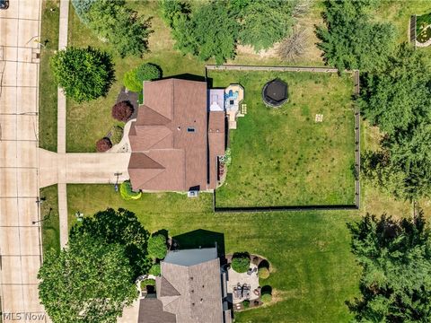 Tiny photo for 9195 Victoria Lane, North Ridgeville, OH 44039 (MLS # 5221339)