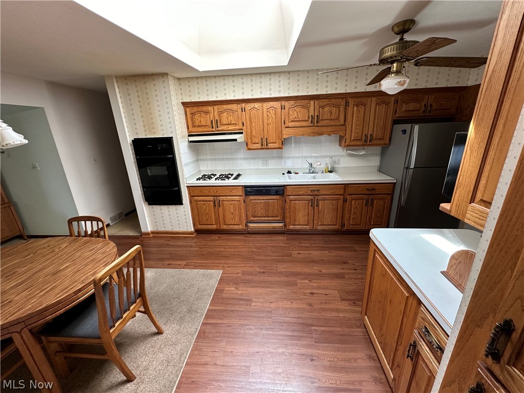 Royal Blvd Homes Inc - Residential