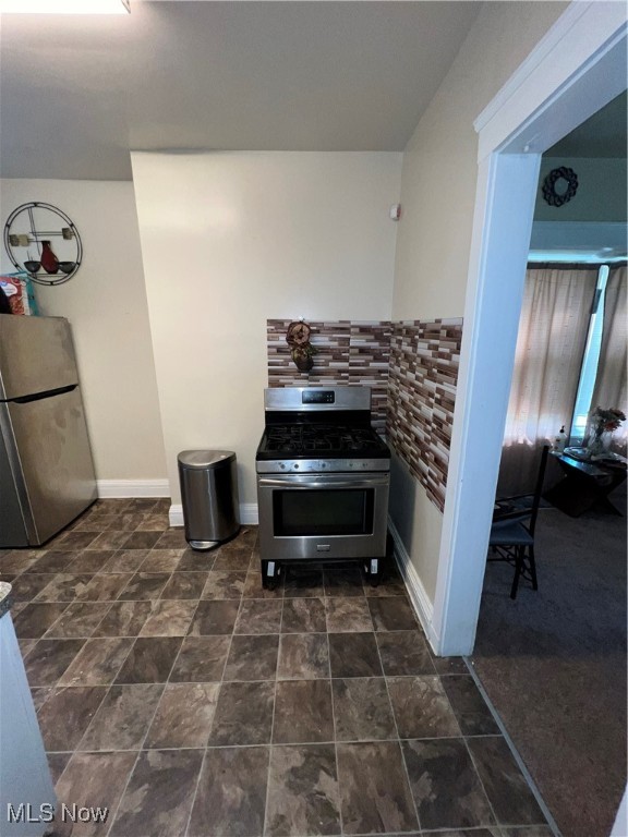10010 Parmelee Avenue, Cleveland, Ohio image 6