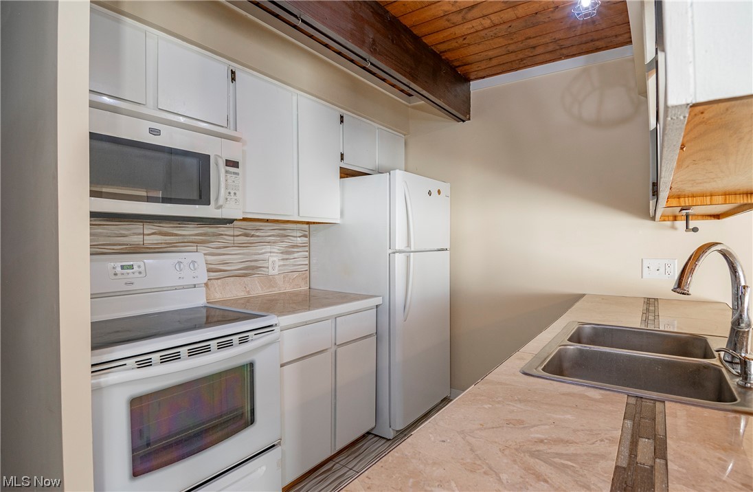 Timber Top Condo - Residential