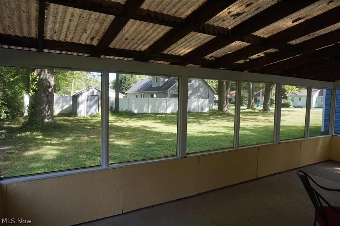 Lake Breeze Park - Residential