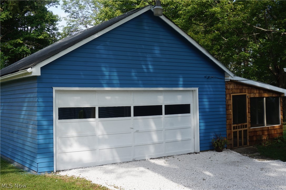 Lake Breeze Park - Residential