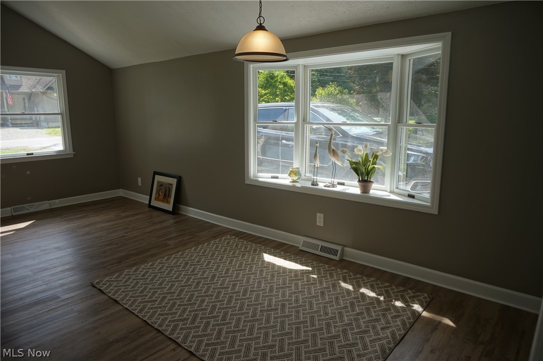 Lake Breeze Park - Residential