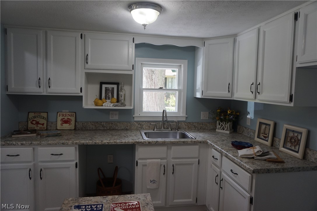 Lake Breeze Park - Residential