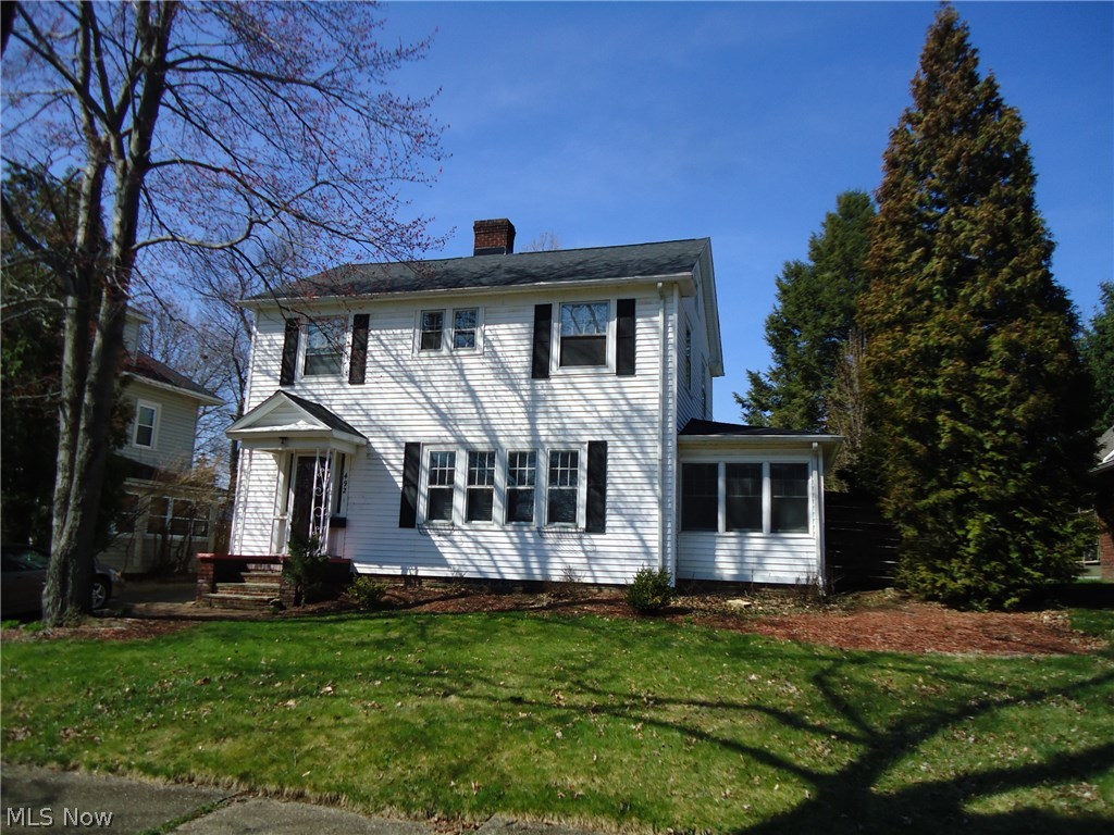 Sharp 3 bedroom/2 bath home in a great West Akron location! Fireplaced living room with built-in bookshelves leading to sunroom. Fabulous remodeled gourmet kitchen with dinette that opens to the spacious dining room. Open floor plan perfect for entertaining! Remodeled bathrooms upstairs and down. Fenced back yard with deck and 1 car garage. New dimensional roof installed in November 2015. Call today for your private showing!