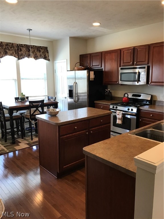 Montrose Park Ph 1 - Residential