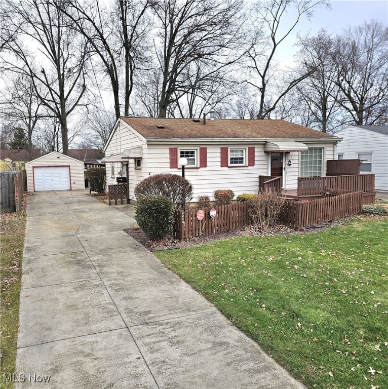 2218 Stewart Drive, Warren, Ohio image 2