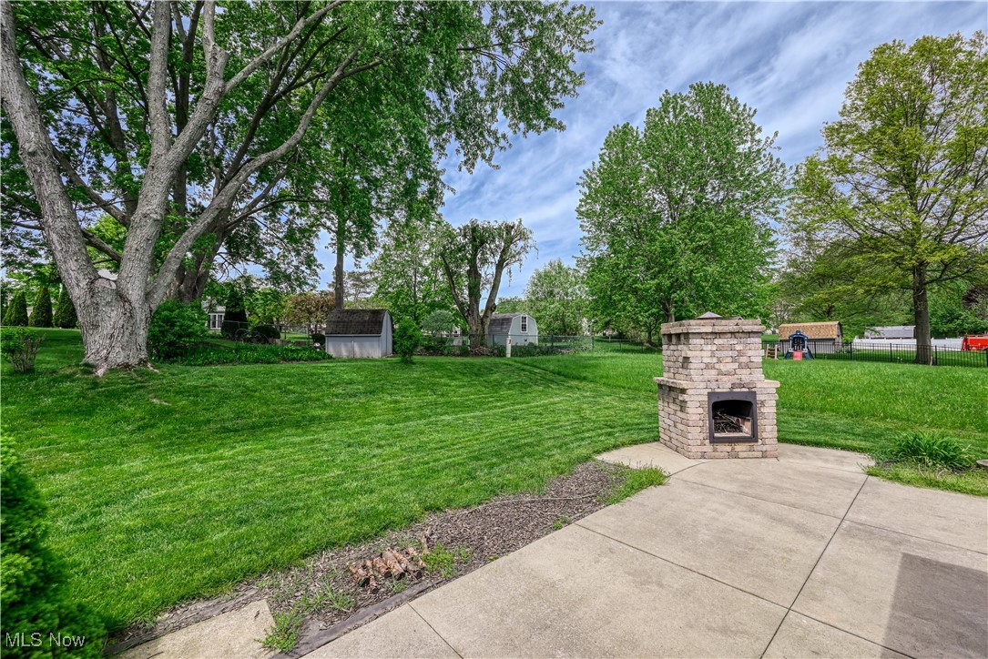 2523 Sherwood Drive, Stow, Ohio image 34