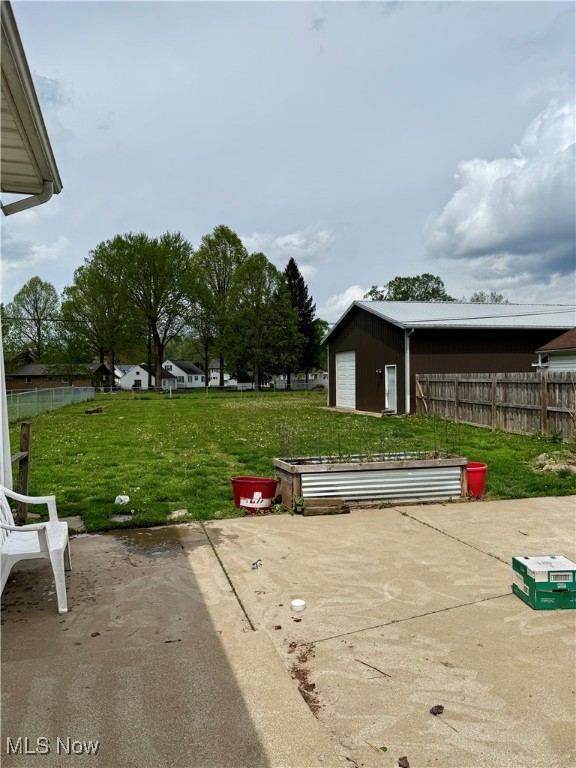 523 E 9th Street, Uhrichsville, Ohio image 5