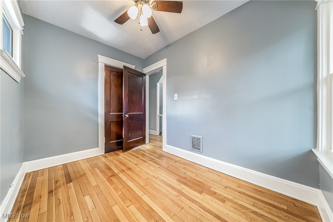 Mathews & Gilberts 02 - Residential Income