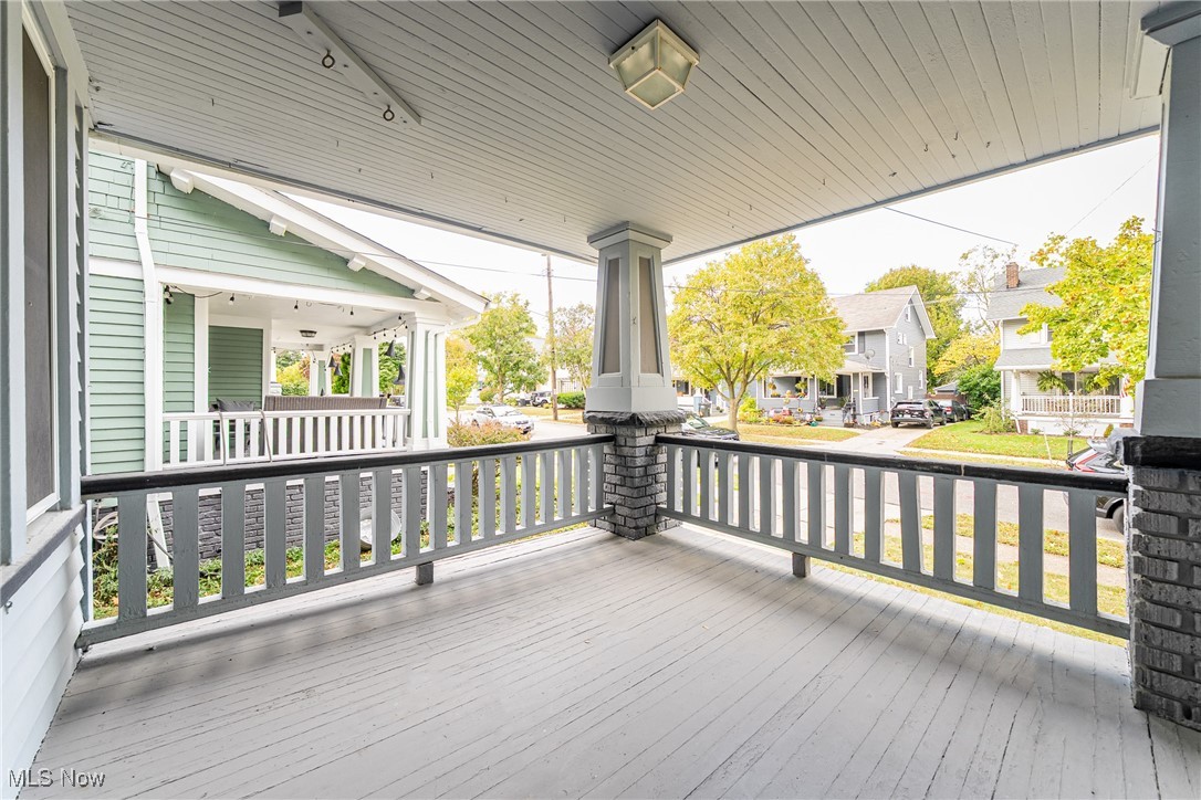 Mathews & Gilberts 02 - Residential Income