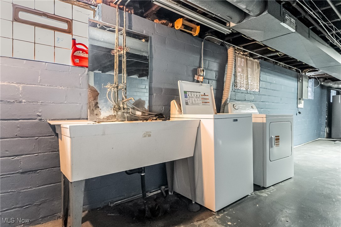 Mathews & Gilberts 02 - Residential Income