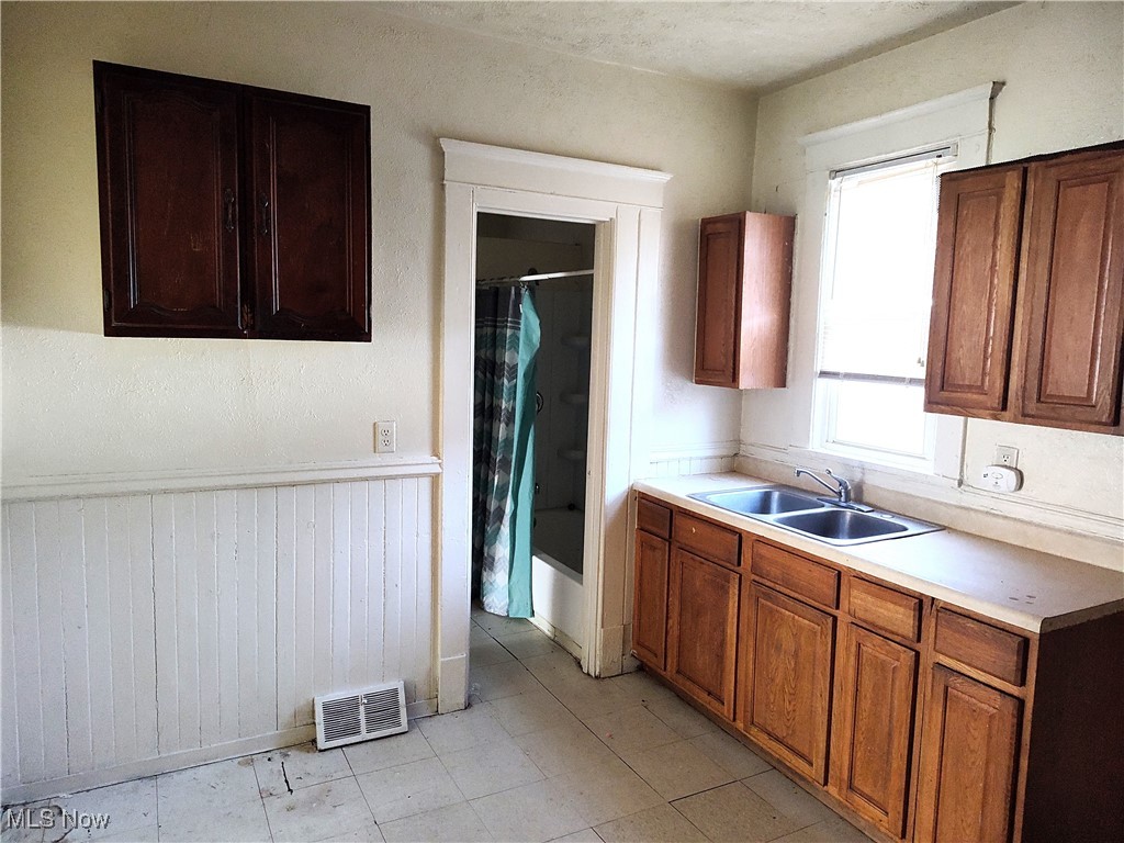 4727 Elm Avenue, Ashtabula, Ohio image 14