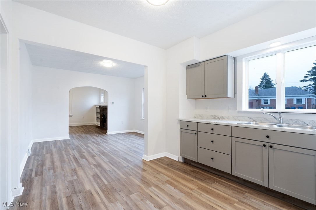 Realty Dev Cos Rep 03 - Residential Income