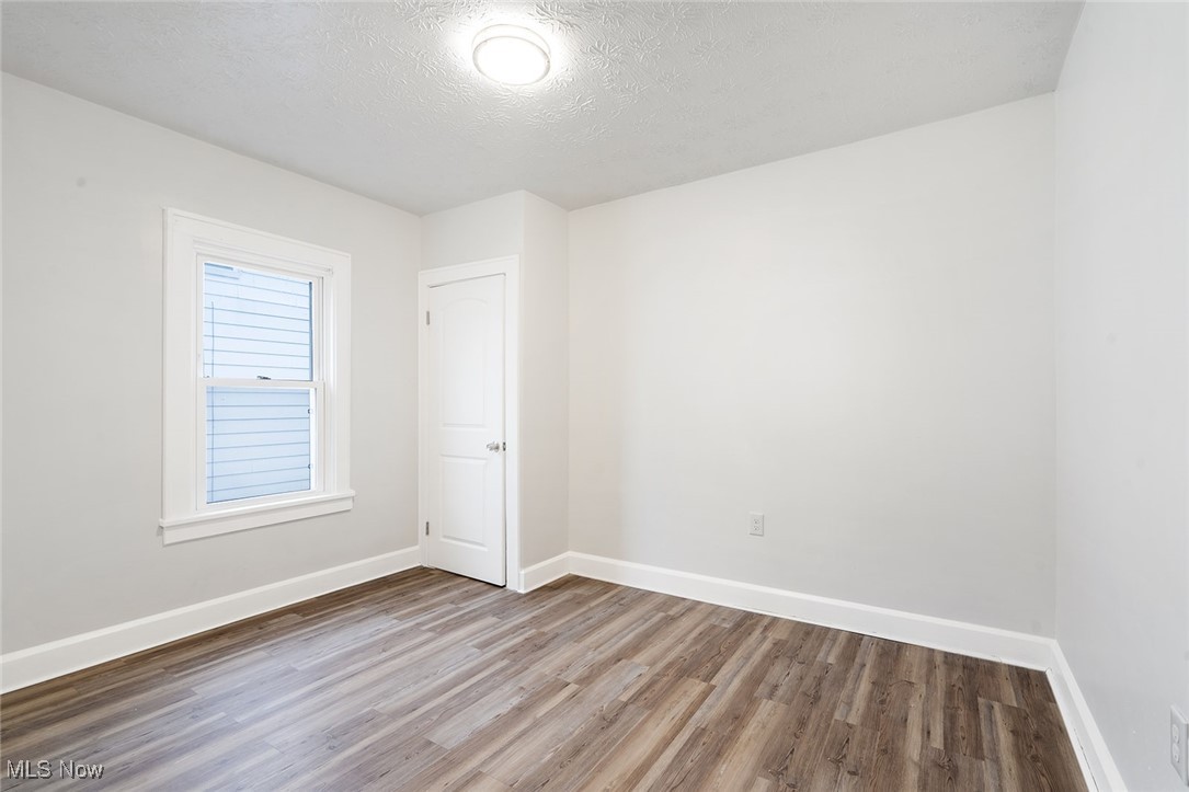 Realty Dev Cos Rep 03 - Residential Income