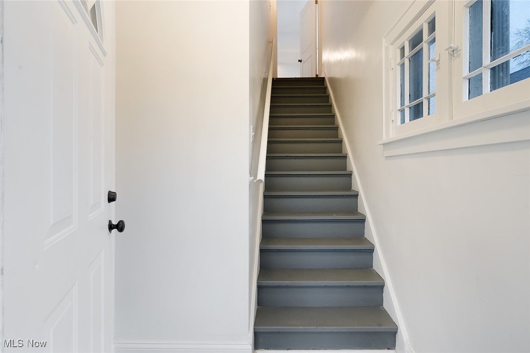 Realty Dev Cos Rep 03 - Residential Income