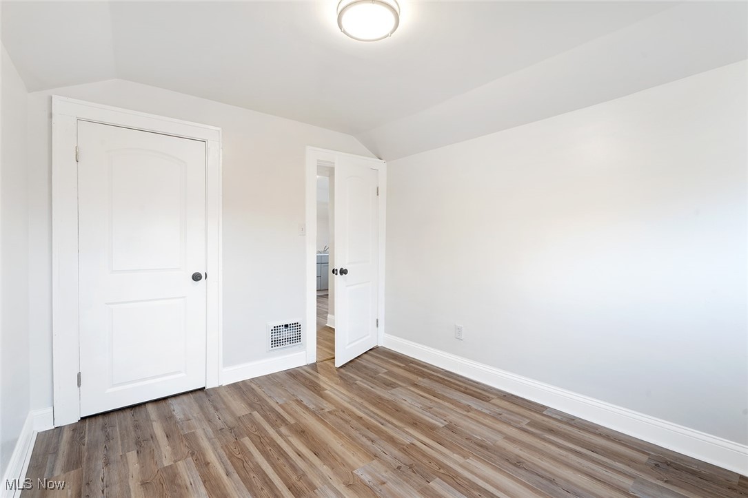 Realty Dev Cos Rep 03 - Residential Income