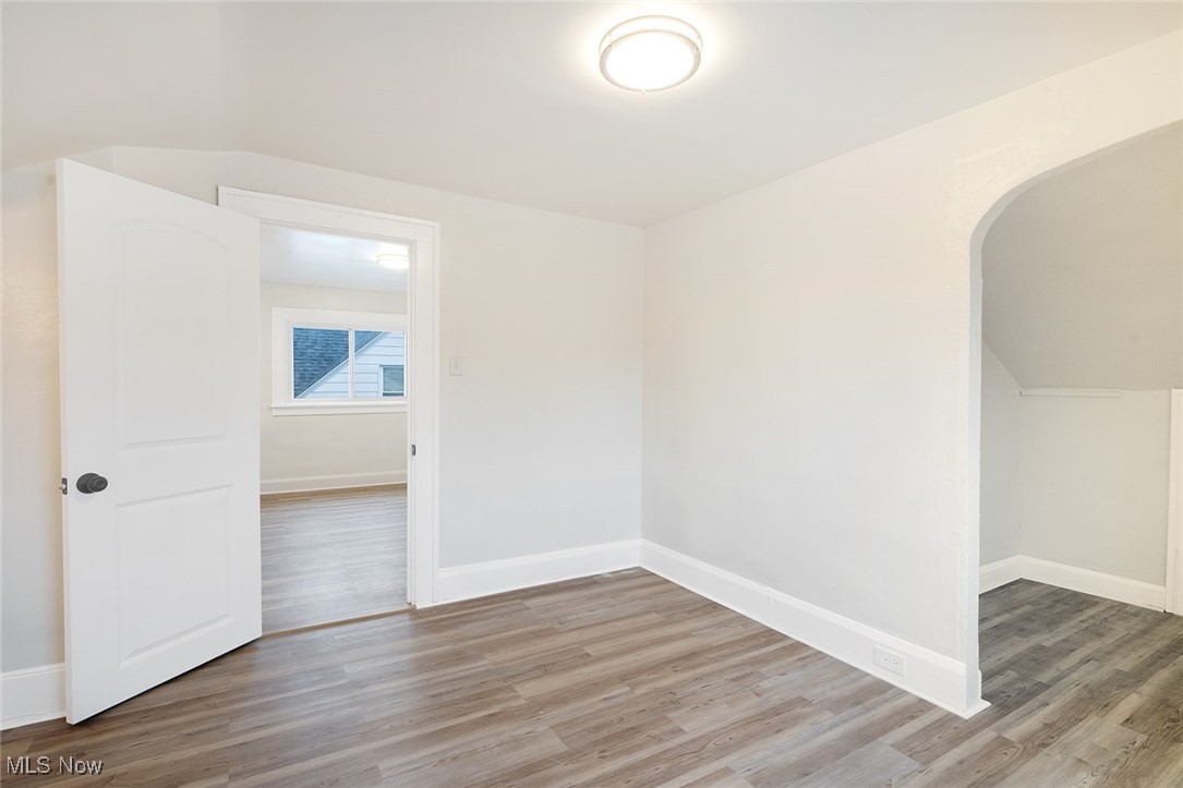 Realty Dev Cos Rep 03 - Residential Income