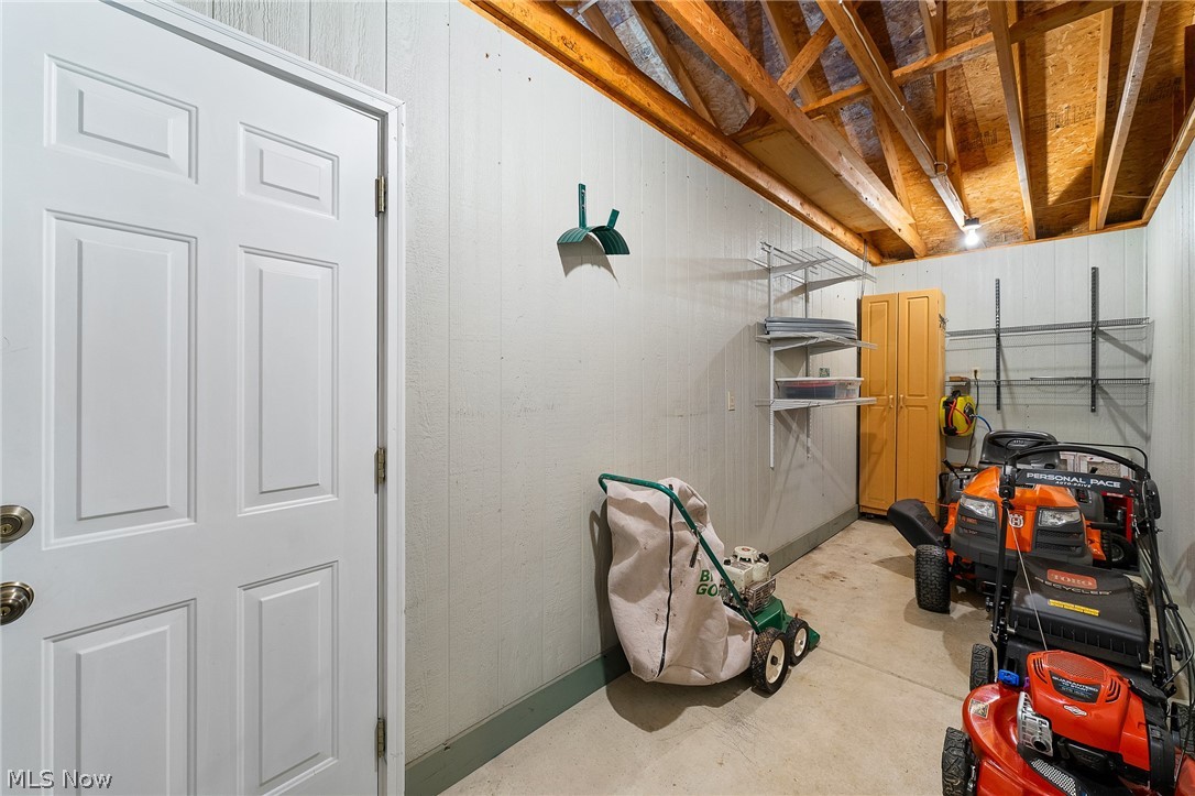 Tippecanoe Estate 16 - Residential