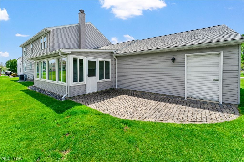 Photo of 6163 Westington Drive, Canfield, OH 44406 (MLS # 5204940)