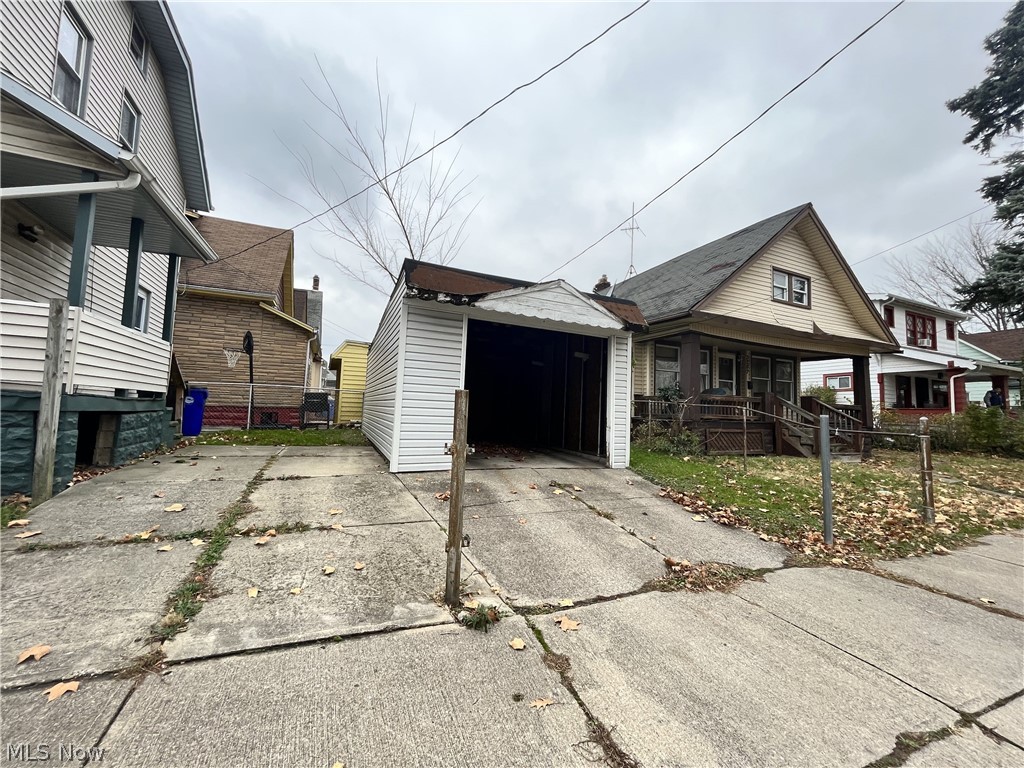 Selden - Residential